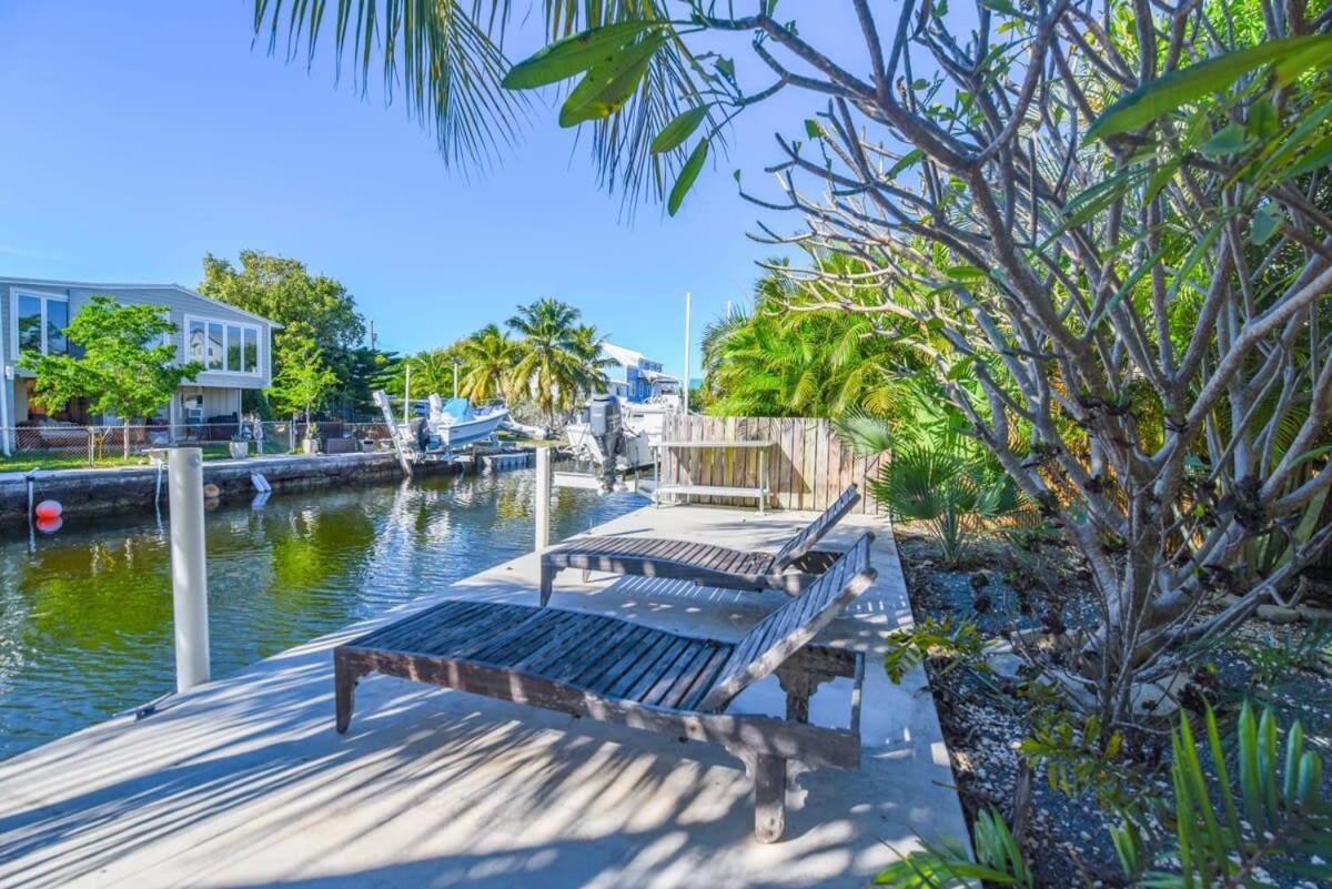 Loggerhead Lagoon - Modern Waterfront Home Pirates Cove Екстериор снимка