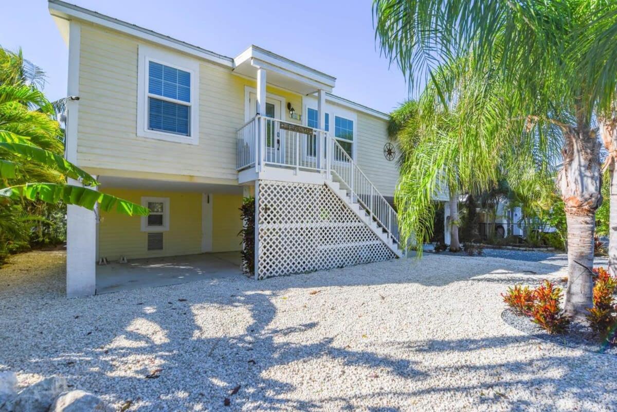 Loggerhead Lagoon - Modern Waterfront Home Pirates Cove Екстериор снимка